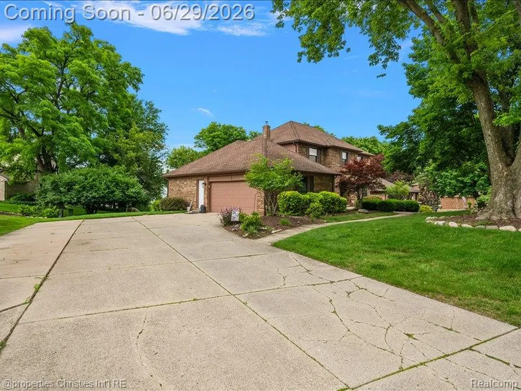 38696 Wakefield Court Northville City MI 48167