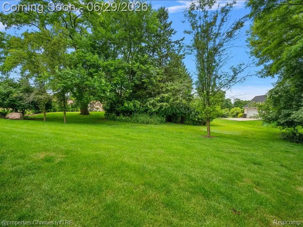 38696 Wakefield Court Northville City MI 48167