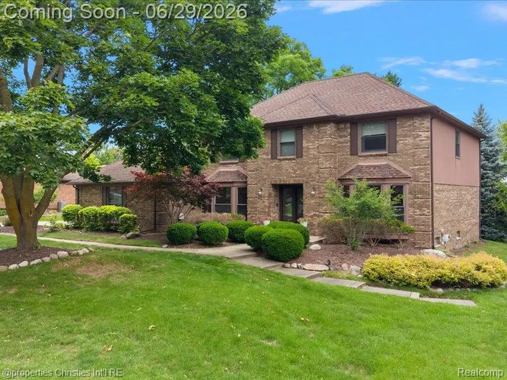 38696 Wakefield Court Northville City MI 48167