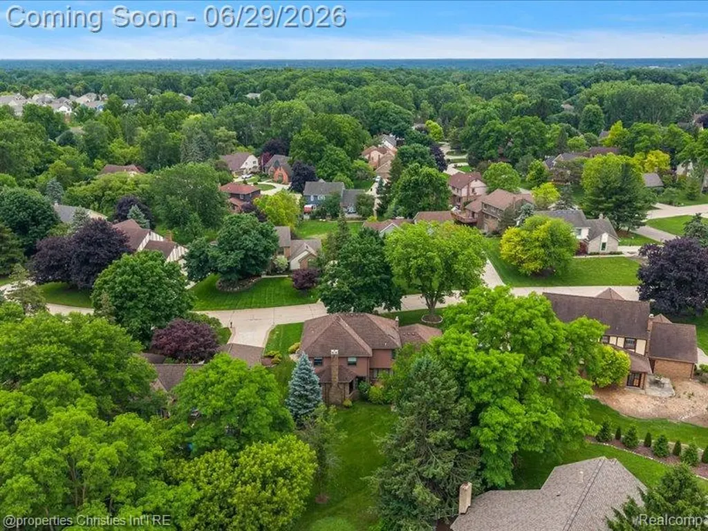 38696 Wakefield Court Northville City MI 48167