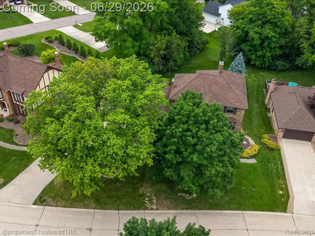 38696 Wakefield Court Northville City MI 48167