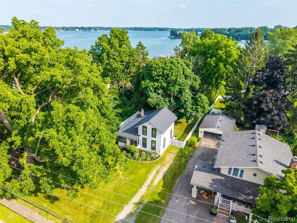 273 W Walled Lake Drive Walled Lake City MI 48390