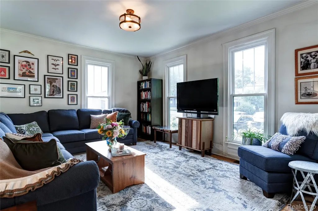 273 W Walled Lake Drive Walled Lake City MI 48390