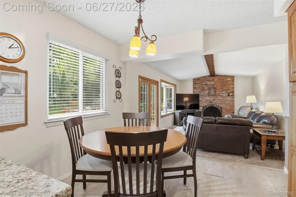 1479 Chanticlair Circle Wixom City MI 48393