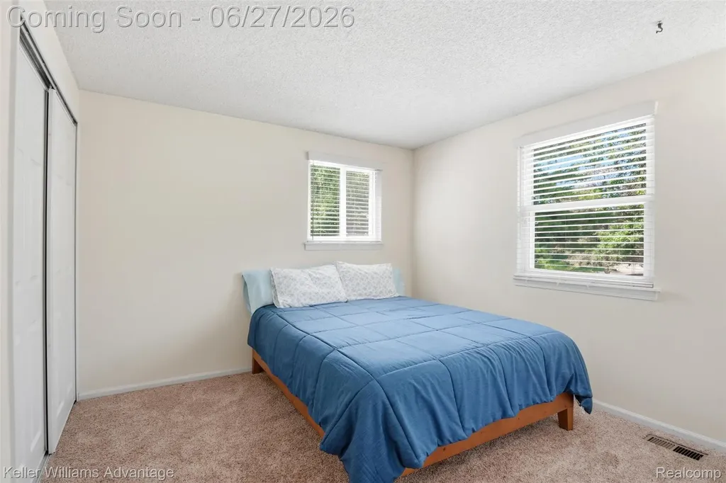1479 Chanticlair Circle Wixom City MI 48393