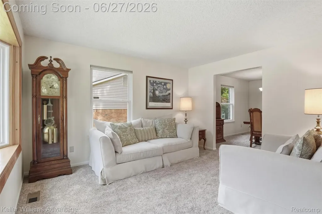 1479 Chanticlair Circle Wixom City MI 48393