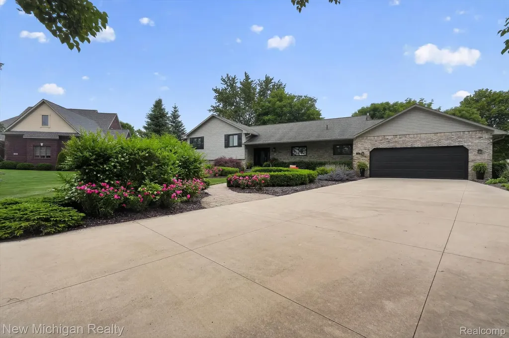 1325 Birdie Court Linden City MI 48451