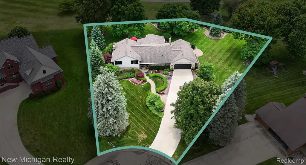 1325 Birdie Court Linden City MI 48451