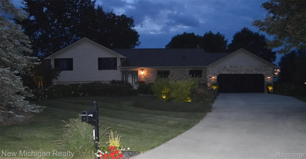 1325 Birdie Court Linden City MI 48451