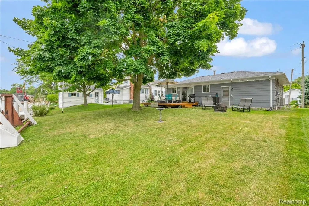 834 S Main Street Marine City City MI 48039