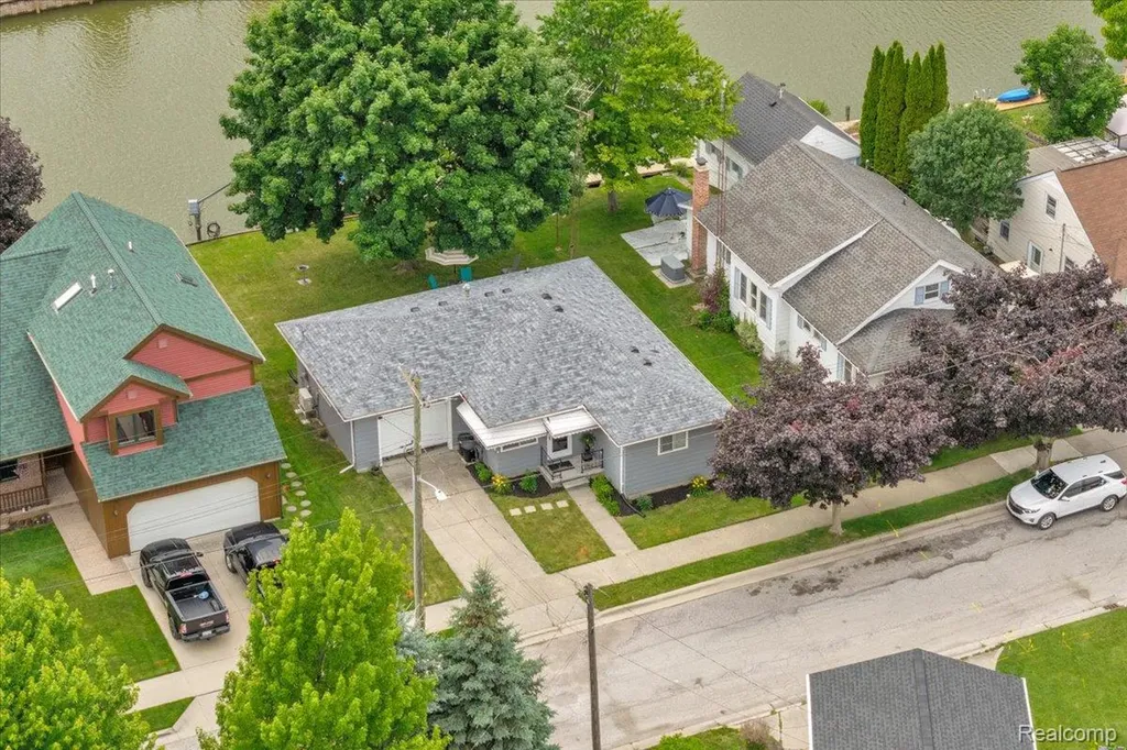 834 S Main Street Marine City City MI 48039