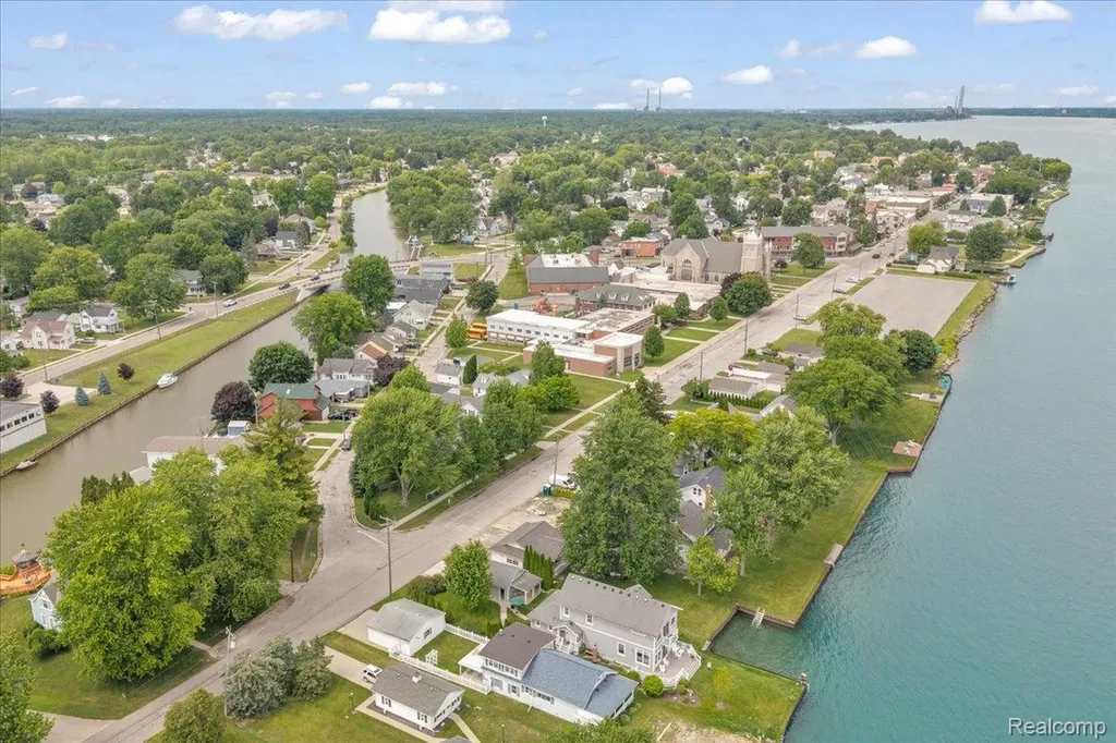 834 S Main Street Marine City City MI 48039