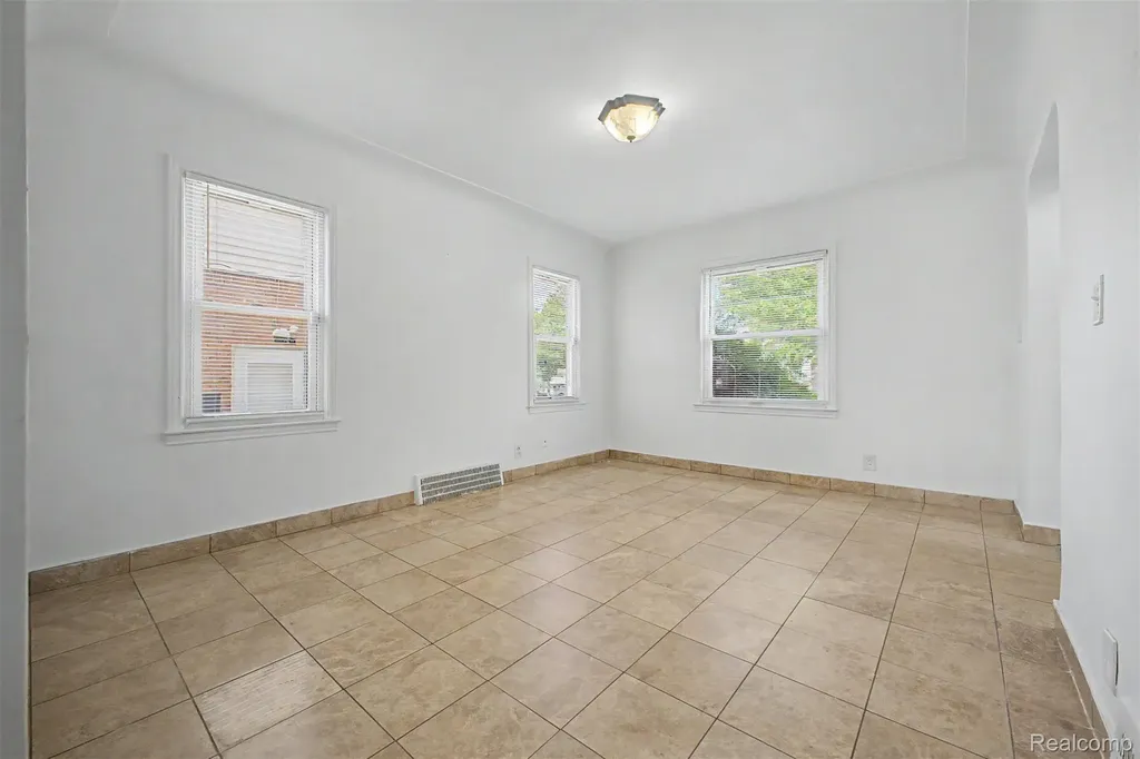 4645 Rosalie Street Dearborn City MI 48126