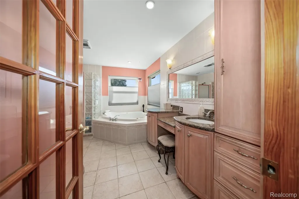 7214 Cardinal Street Clay Township MI 48001