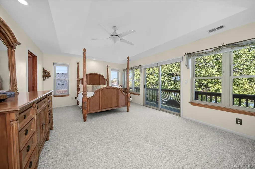 7214 Cardinal Street Clay Township MI 48001