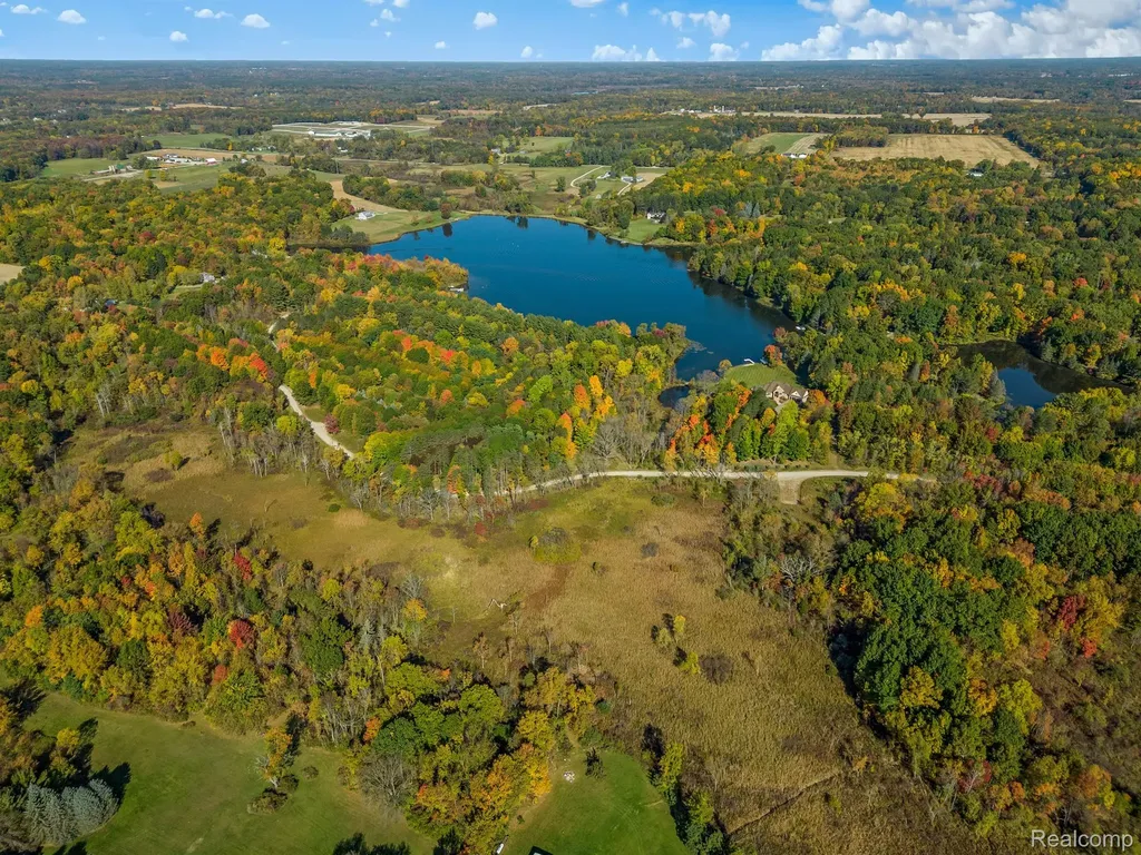 4695 Waterwood Way Howell Township MI 48855