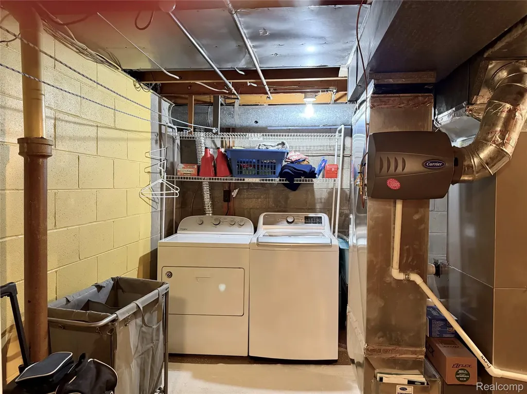 14875 Dogwood Court Plymouth Charter Township MI 48170