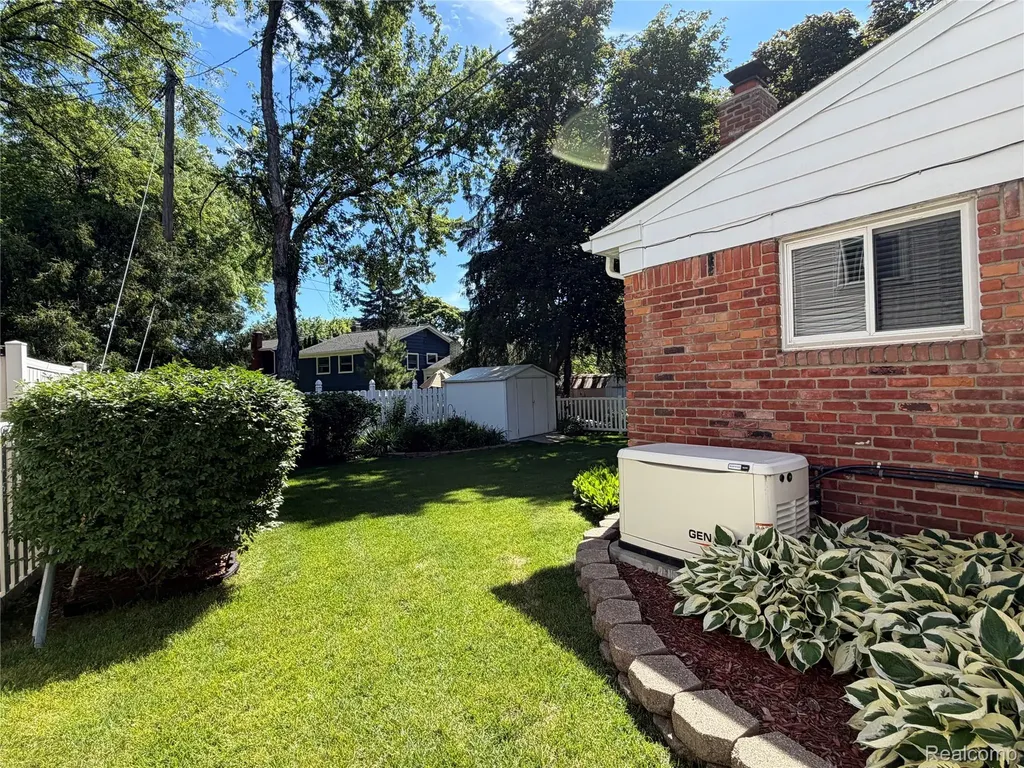 14875 Dogwood Court Plymouth Charter Township MI 48170