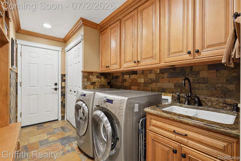 4603 Golf View Drive Genoa Township MI 48116