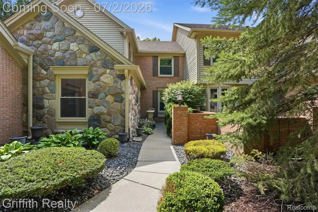 4603 Golf View Drive Genoa Township MI 48116