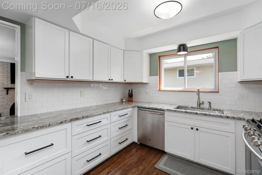 7226 Camelia Court Canton Charter Township MI 48187