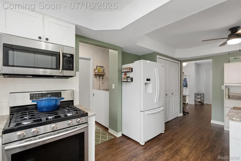 7226 Camelia Court Canton Charter Township MI 48187
