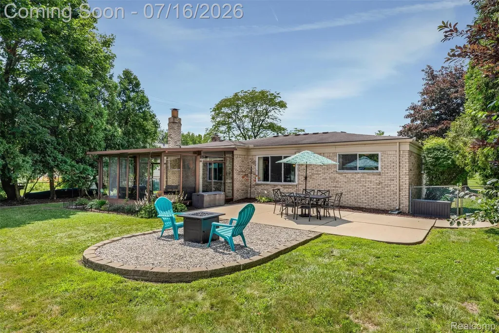 7226 Camelia Court Canton Charter Township MI 48187