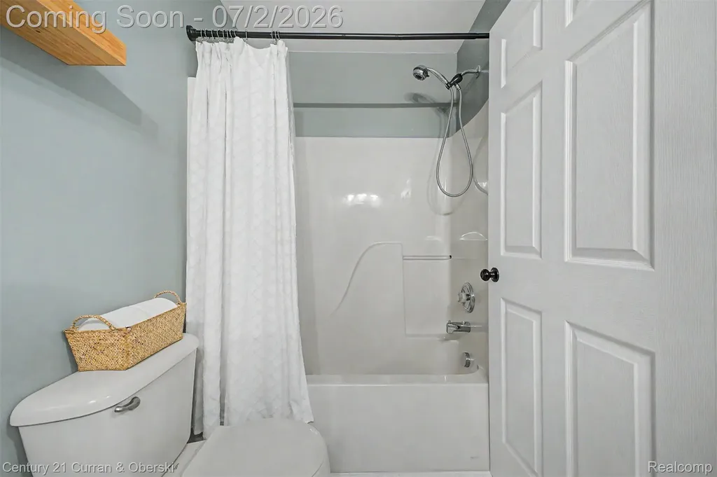 7783 Berwick Drive Ypsilanti Charter Township MI 48197
