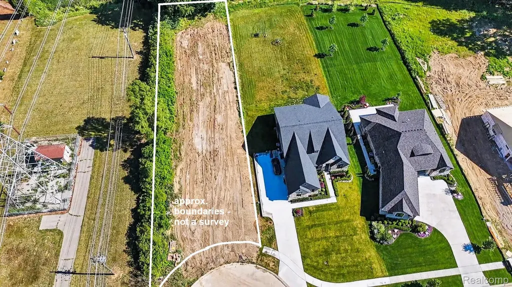 12739 N Pointe Drive Shelby Charter Township MI 48315