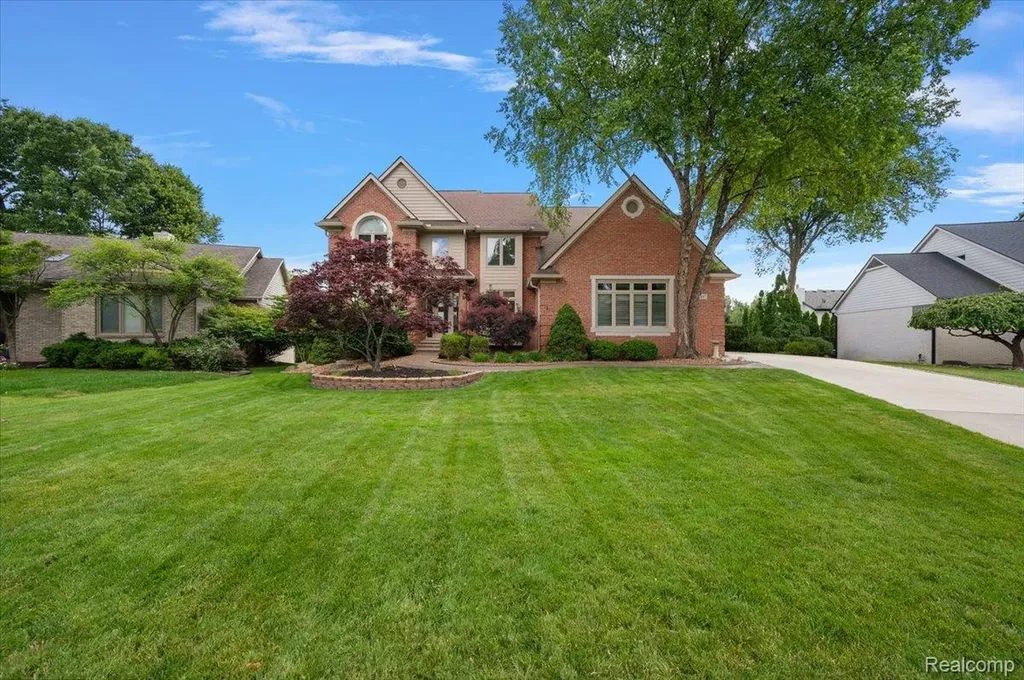 4417 Island View Drive Waterford Charter Township MI 48328