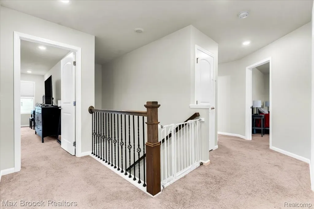 8401 Sharon Drive White Lake Charter Township MI 48386