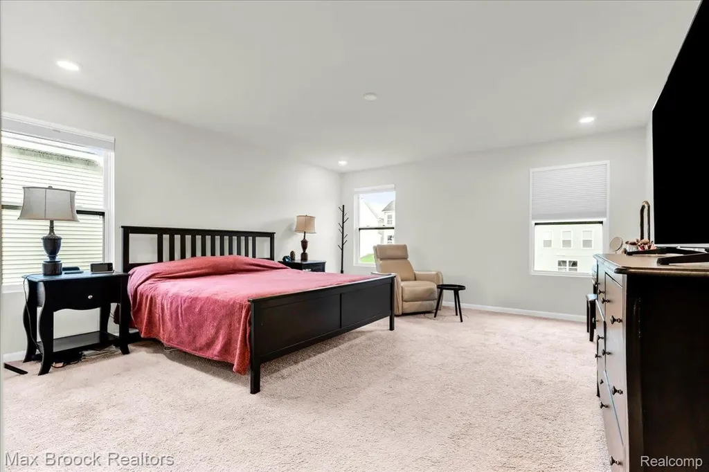 8401 Sharon Drive White Lake Charter Township MI 48386