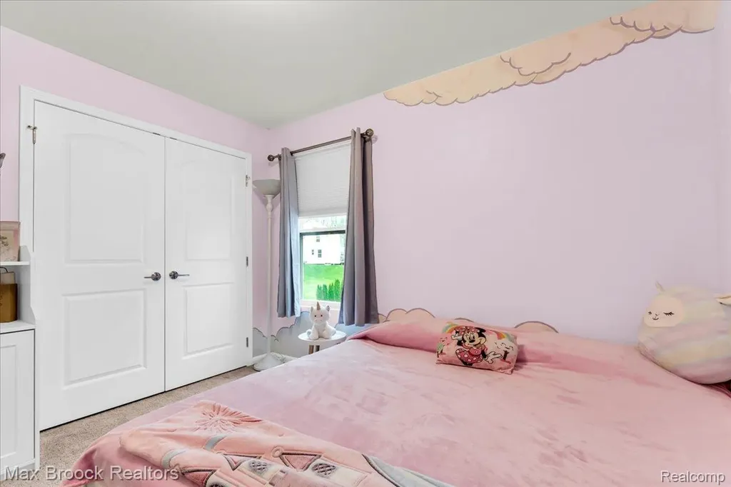8401 Sharon Drive White Lake Charter Township MI 48386