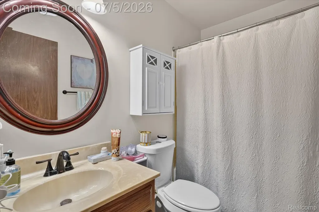 524 W Rockwell Street Fenton City MI 48430