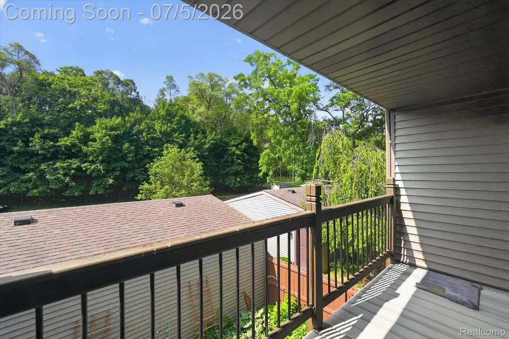 524 W Rockwell Street Fenton City MI 48430