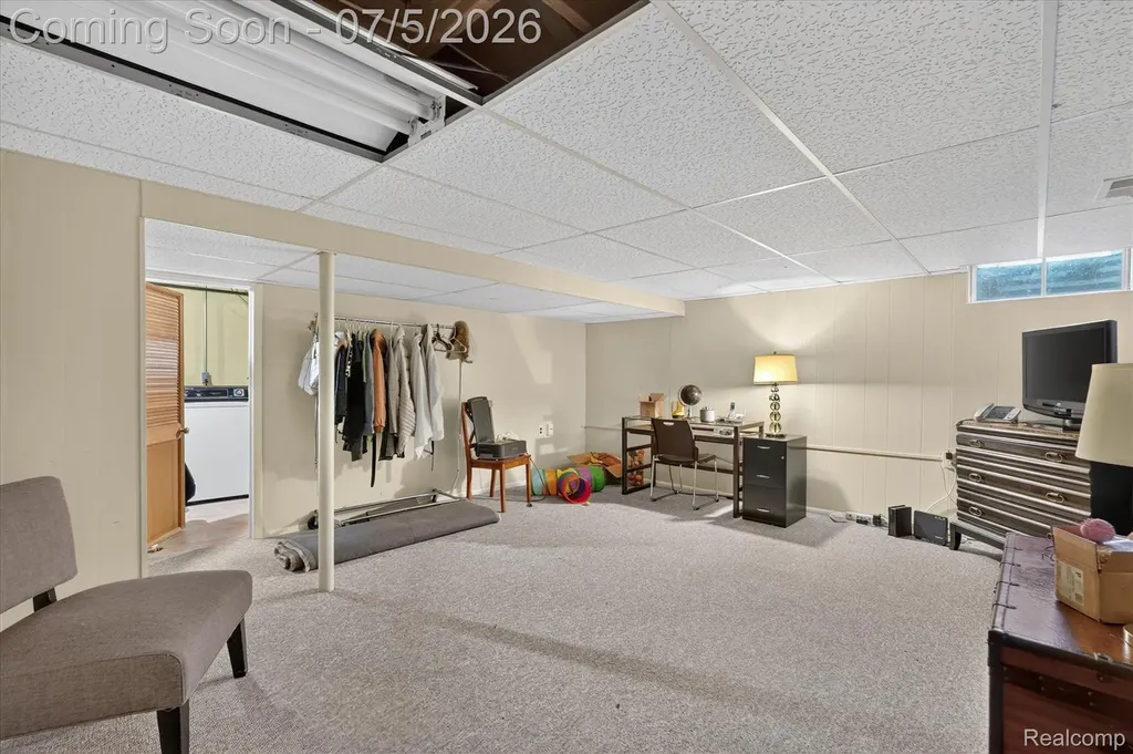 524 W Rockwell Street Fenton City MI 48430
