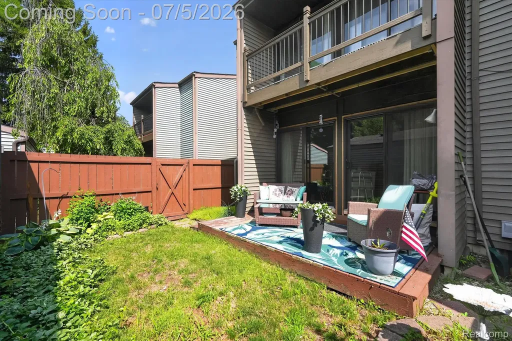 524 W Rockwell Street Fenton City MI 48430
