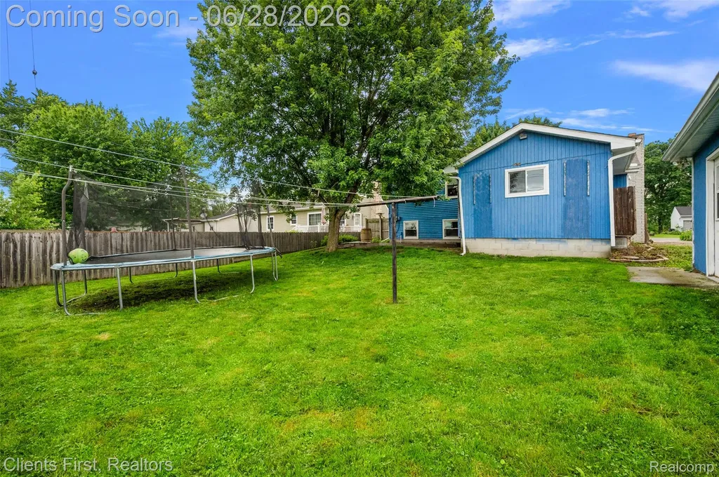 840 Saint James Street Marysville City MI 48040