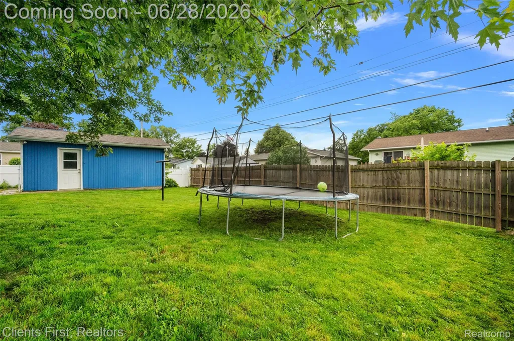 840 Saint James Street Marysville City MI 48040