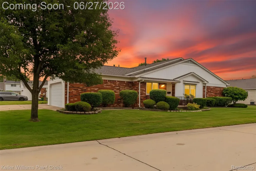 31980 Mark Adam Lange Warren City MI 48093