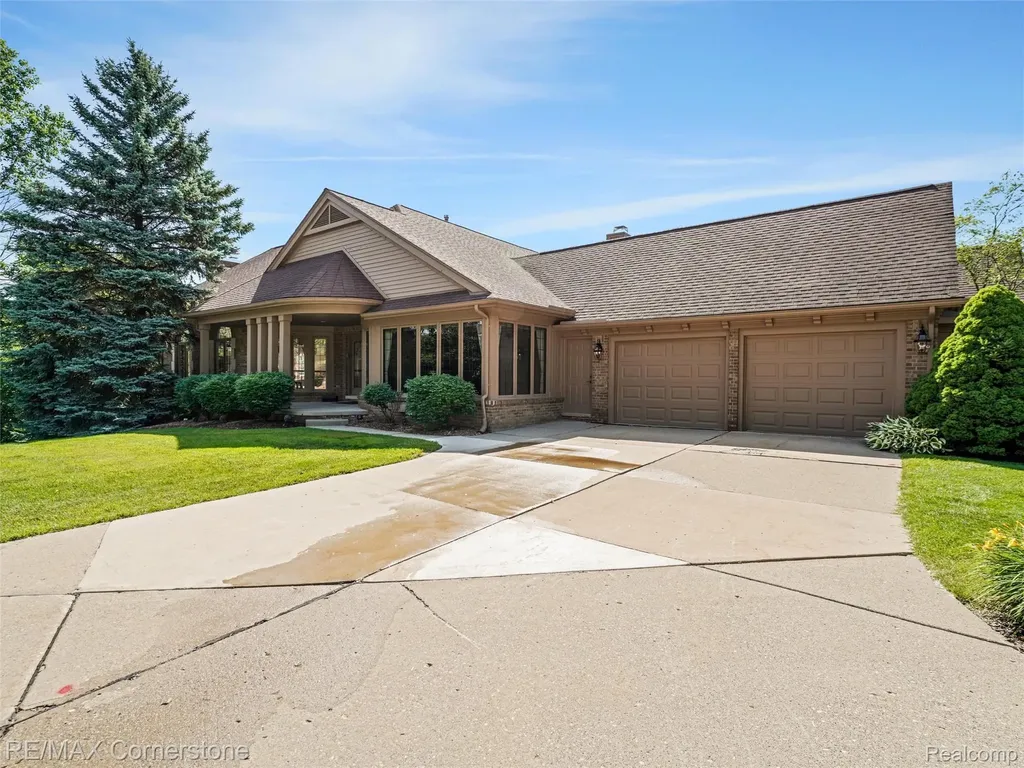 13780 Eaton Drive Plymouth Charter Township MI 48170