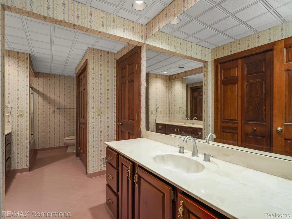 13780 Eaton Drive Plymouth Charter Township MI 48170