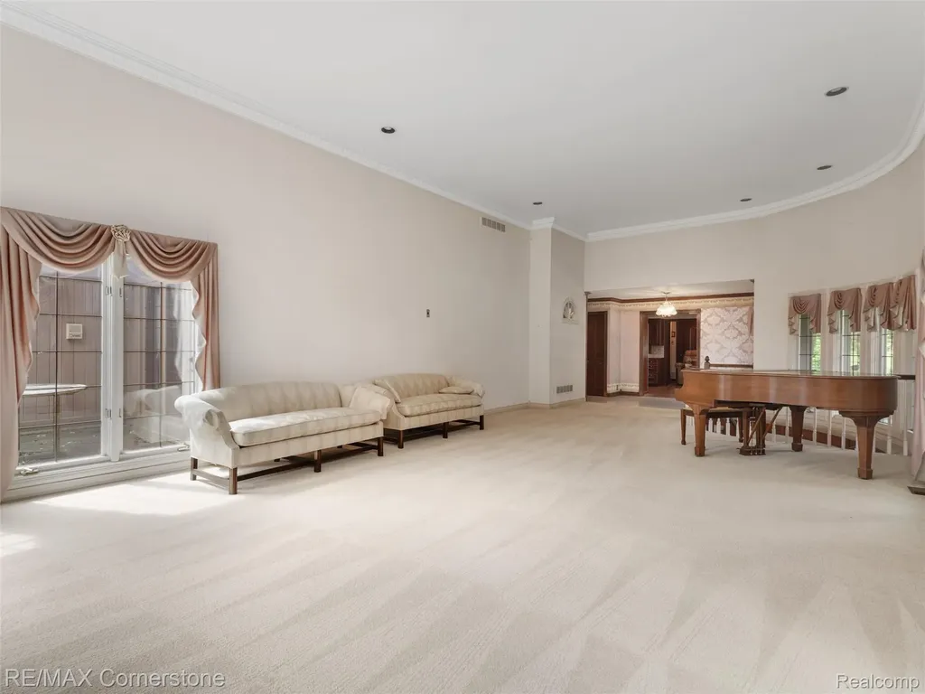 13780 Eaton Drive Plymouth Charter Township MI 48170