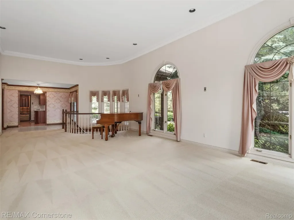 13780 Eaton Drive Plymouth Charter Township MI 48170