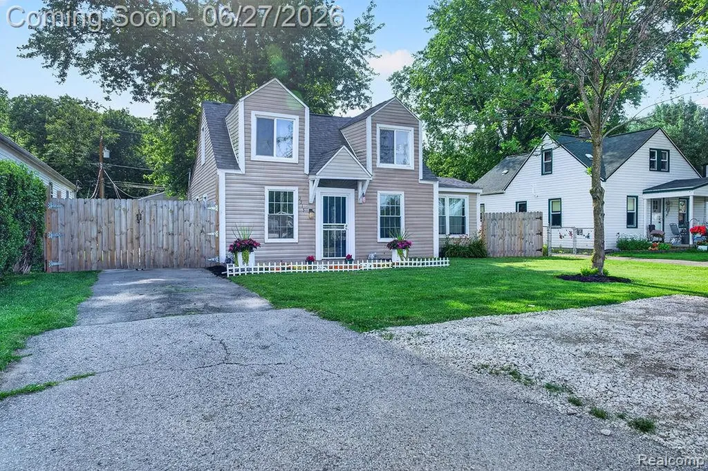 7715 Beech Daly Road Taylor City MI 48180