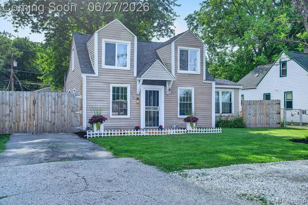 7715 Beech Daly Road Taylor City MI 48180