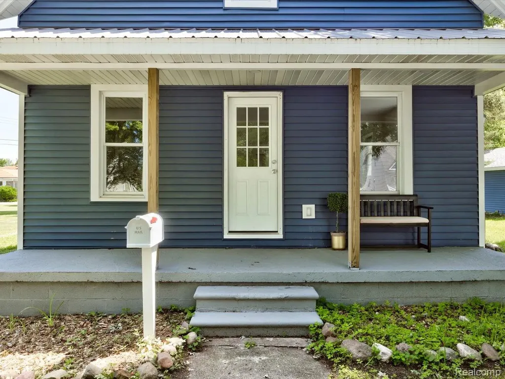35930 Washington Street Richmond City MI 48062