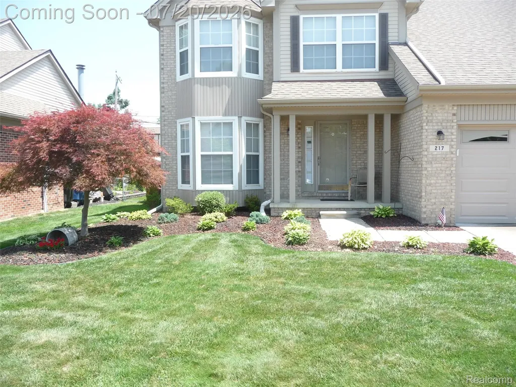 217 Stephanie Drive Westland City MI 48186