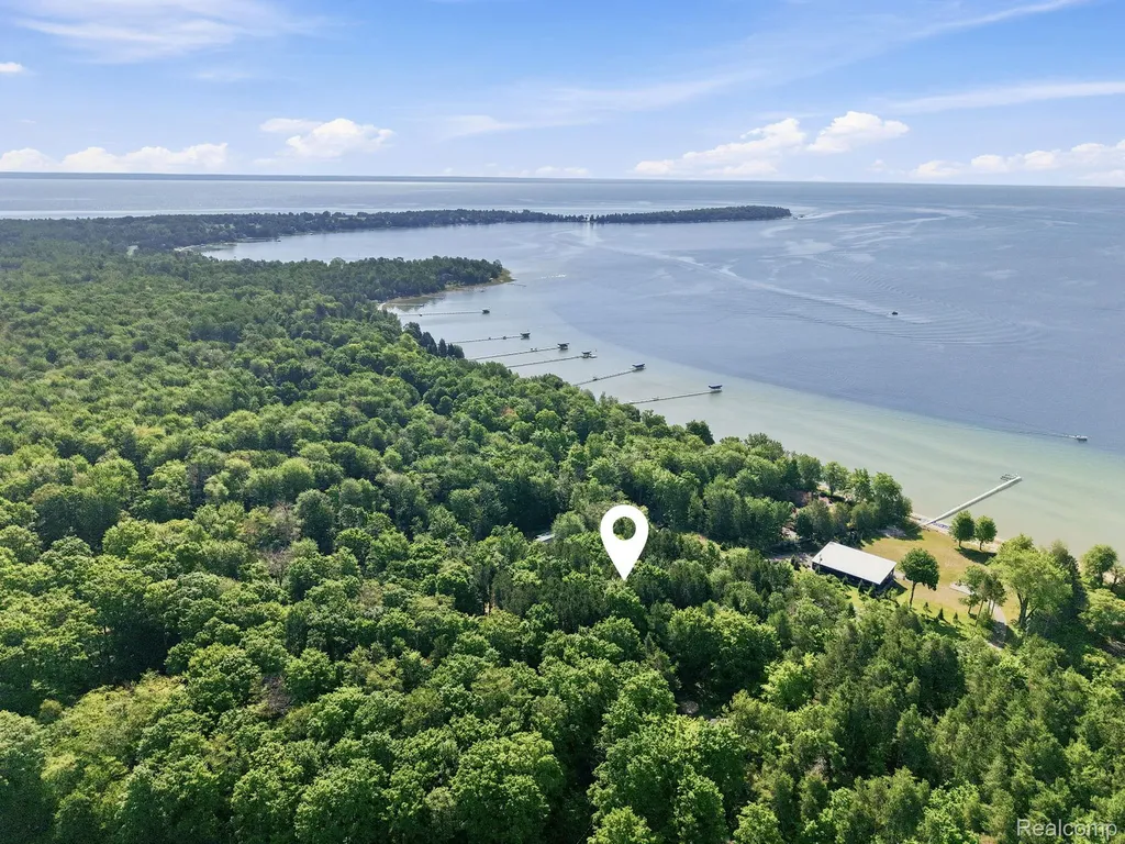 12820 N Northport Point Road Leelanau Township MI 49670