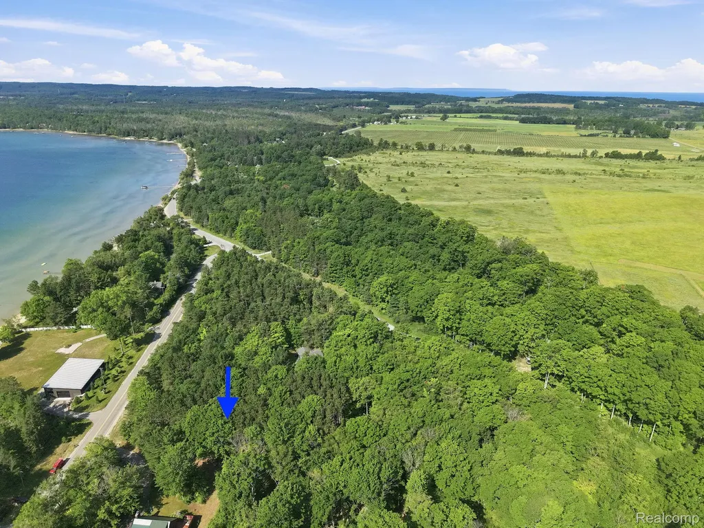 12820 N Northport Point Road Leelanau Township MI 49670
